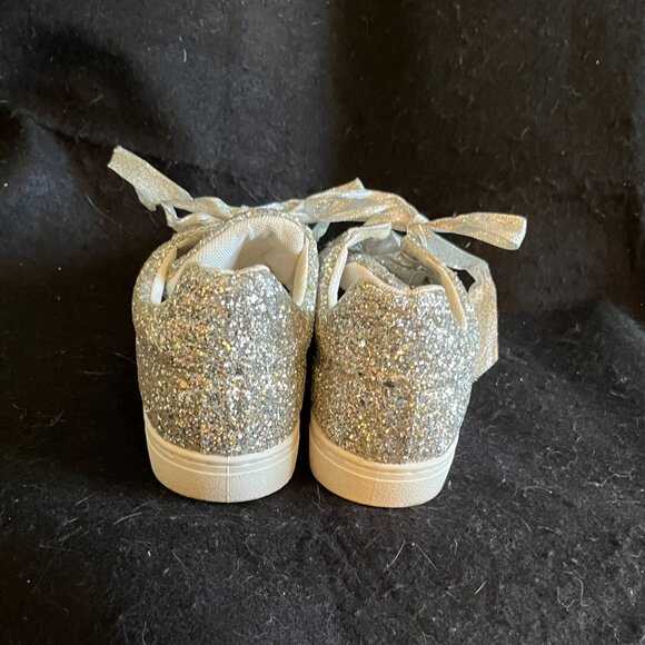 ‘Forever 21’ Silver Gliiter Sneakers* - Picture 6 of 9